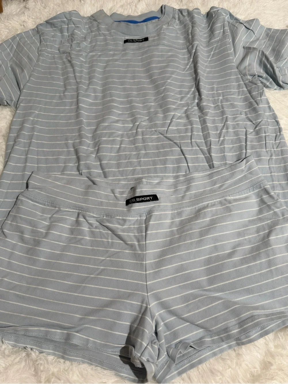 Dairy Boy hold collar matching